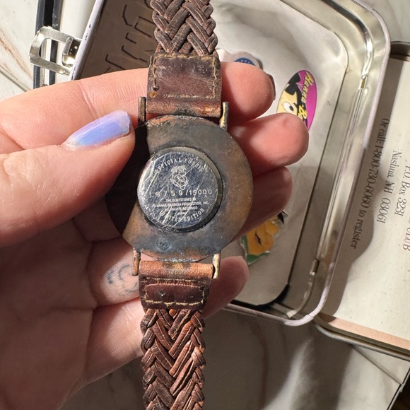 Vintage 1993 Fossil The Flintstones Fred Limited Edition Watch Box Set - Picture 4 of 9